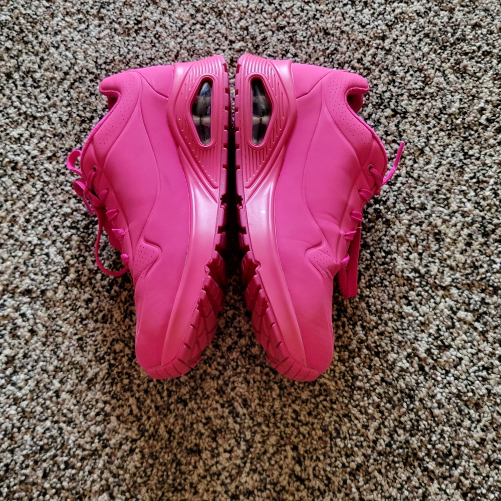 Skechers shoes